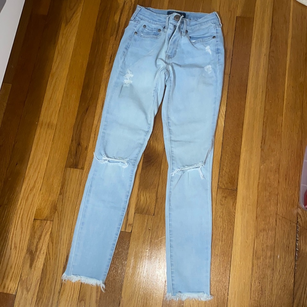 Aeropostale light wash high waisted jeans
